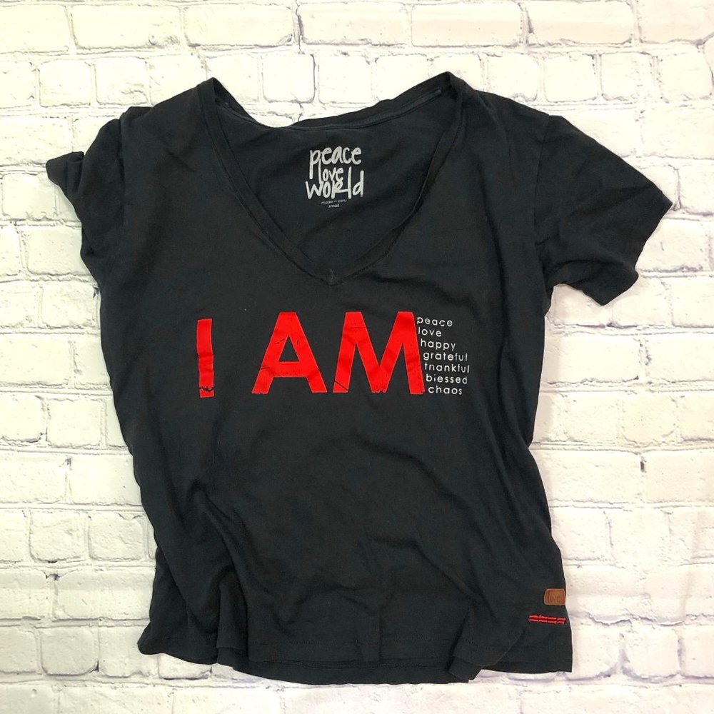 Peace Love World I Am Tee Sz S